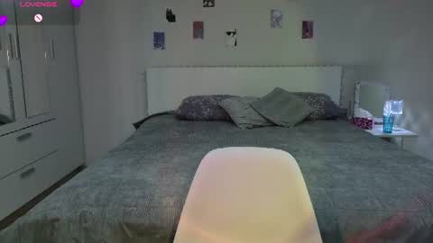 Snapshot of sweetieee_kira chatting on July 11, 3:20 am sweetieee_kira online show from July 11, 3:20 am