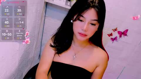 Nicole online show from February 19, 4:36 pm