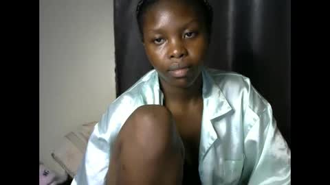 Snapshot of sweetkirrie chatting on June 4, 9:54 pm sweetkirrie online show from June 4, 9:54 pm