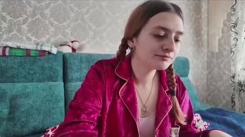 sweetliaison online show from February 14, 8:55 am