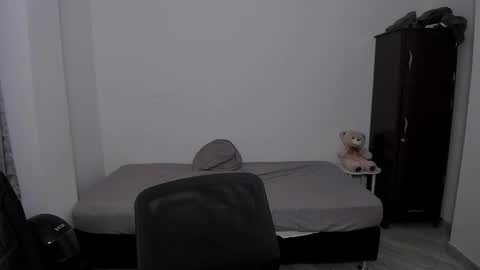 Lian online show from February 4, 2:06 am