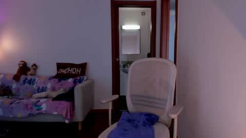 Mila online show from April 3, 12:47 pm