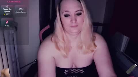 Snapshot of sweetmorgan90 chatting on April 3, 12:36 pm SweetMorgan online show from April 3, 12:36 pm