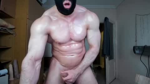 Snapshot of sweetmuscles_boy chatting on June 25, 7:07 pm Lorenzo online show from June 25, 7:07 pm