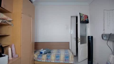 Snapshot of sweetmuscles_boy chatting on June 27, 3:55 am Lorenzo online show from June 27, 3:55 am