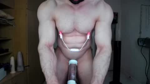 Snapshot of sweetmuscles_boy chatting on July 6, 6:21 pm Lorenzo online show from July 6, 6:21 pm