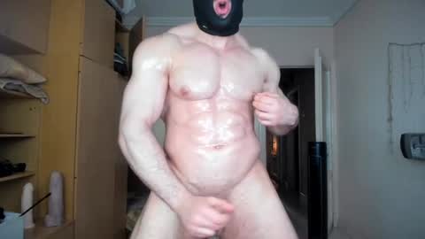Snapshot of sweetmuscles_boy chatting on July 16, 3:34 am Lorenzo online show from July 16, 3:34 am
