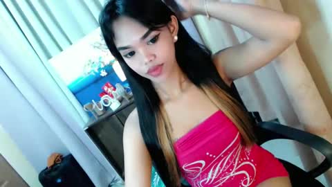 call me Diane  online show from December 14, 11:18 am