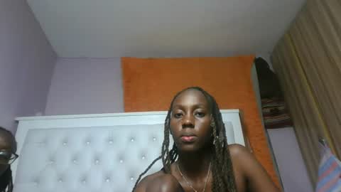 Novah girlie online show from June 20, 4:32 pm