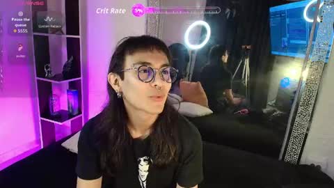 Snapshot of sweetobsidian_boy chatting on April 12, 1:16 pm obsidian online show from April 12, 1:16 pm