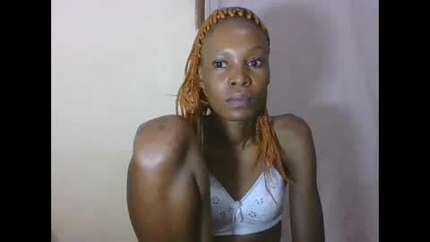 ESTHER online show from February 4, 2:06 am