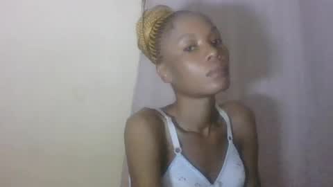 ESTHER online show from July 5, 1:23 am