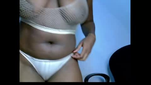 LILY BRANDY online show from April 18, 6:23 pm