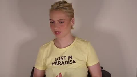sweetpunisher1 online show from July 1, 7:57 pm