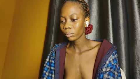 slim ivy online show from May 18, 4:18 am
