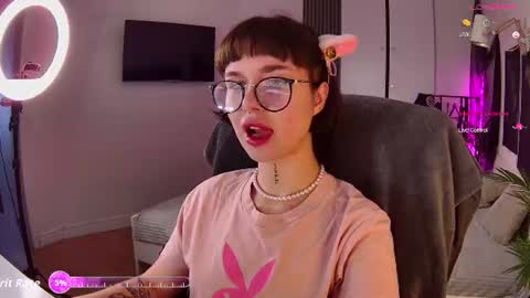 Alice online show from June 8, 8:20 pm