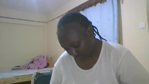 Rose Watetu online show from March 1, 2:41 pm