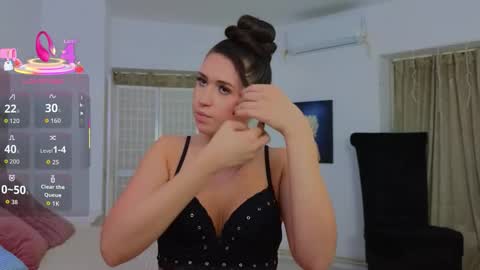 SweetScribe online show from December 22, 7:00 pm