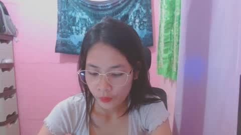 Snapshot of sweetsexygirl20 chatting on August 2, 5:39 am Mia online show from August 2, 5:39 am
