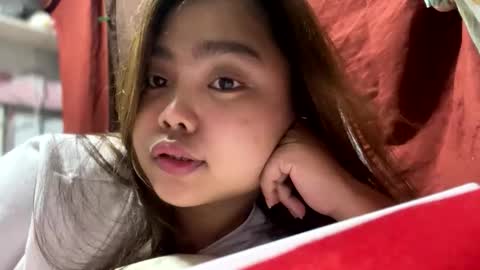 sweetspicyy online show from April 7, 1:44 pm