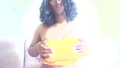 Vee online show from July 10, 8:29 am