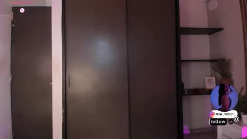 sweetviolet___ online show from March 6, 12:23 pm