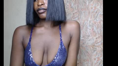 sweetxxboobsx online show from September 29, 3:06 pm