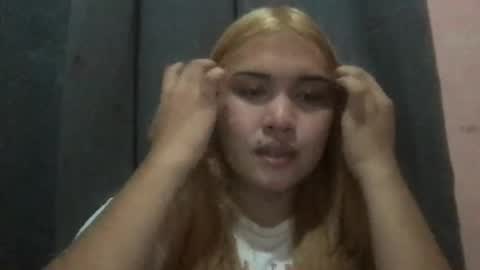 sweety_heart18 online show from July 12, 4:20 pm