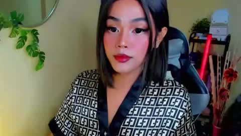 Snapshot of sweety_shane chatting on March 25, 12:11 pm sweety_shane online show from March 25, 12:11 pm