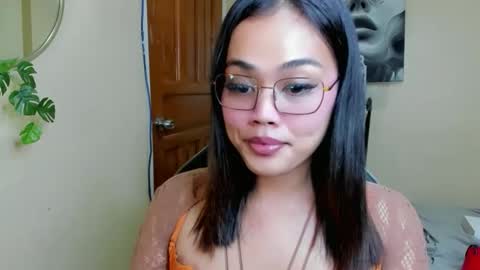 Snapshot of sweety_shane chatting on May 7, 11:37 am sweety_shane online show from May 7, 11:37 am