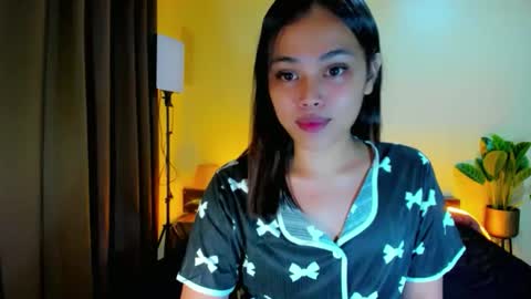 Snapshot of sweety_shane chatting on May 12, 4:26 pm sweety_shane online show from May 12, 4:26 pm