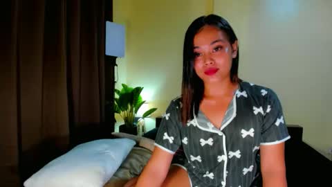 Snapshot of sweety_shane chatting on May 26, 3:19 pm sweety_shane online show from May 26, 3:19 pm