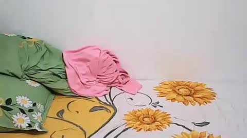 Sweetyummygirl online show from March 7, 11:24 pm