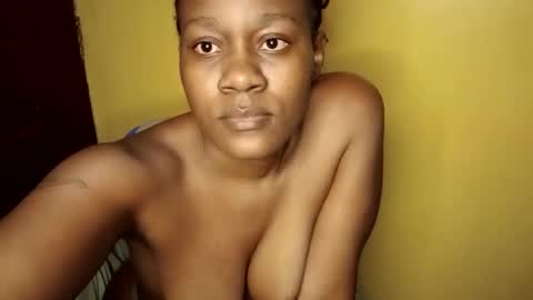 swet544238 online show from April 18, 8:31 pm