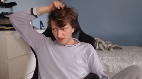 Cat online show from March 22, 10:51 am