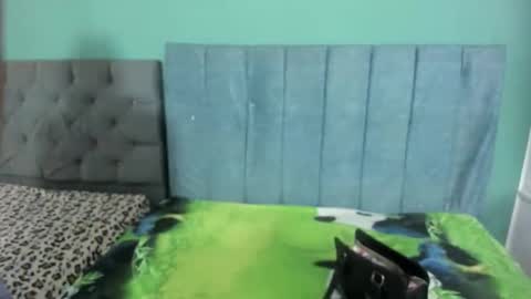 Snapshot of swett_lady_ chatting on February 7, 11:36 am swett_lady_ online show from February 7, 11:36 am