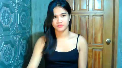Rhea online show from June 24, 7:13 pm