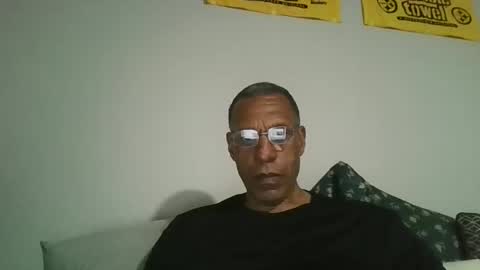 swimmerbod2495 online show from May 29, 1:58 am