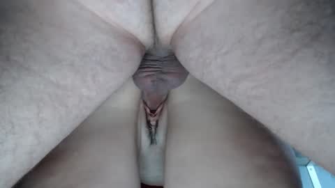 Snapshot of swinginmilf chatting on October 7, 1:08 pm Nikki aka swinginmilf on ofs online show from October 7, 1:08 pm