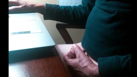 will jeffers online show from December 2, 10:42 am