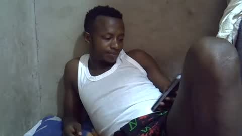 Snapshot of swthairy_dick chatting on July 5, 9:27 am swthairy_dick online show from July 5, 9:27 am