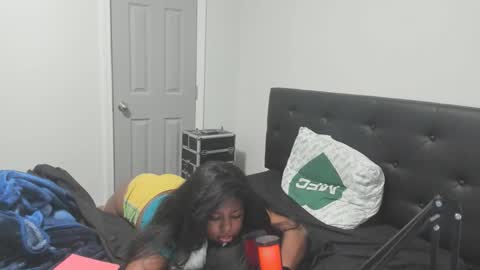 sxamleuy online show from February 3, 1:15 am