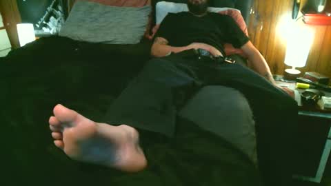 Snapshot of sydetrak4469 chatting on February 17, 9:32 pm Syde online show from February 17, 9:32 pm