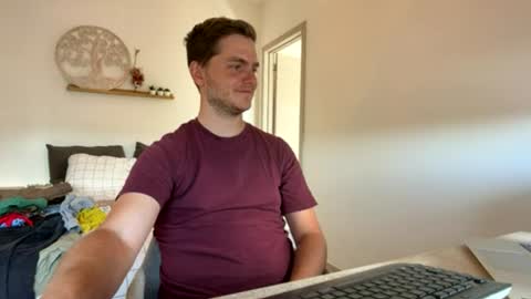 Snapshot of syl092 chatting on July 6, 3:03 pm syl092 online show from July 6, 3:03 pm