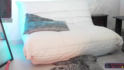 Sylvie online show from February 20, 6:26 am