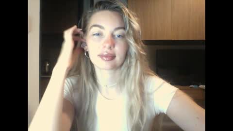 syrami online show from February 18, 9:22 pm