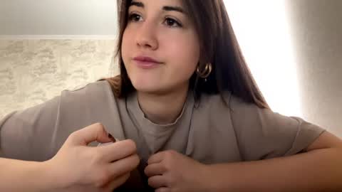 Snapshot of tabathasperanza chatting on May 16, 10:01 am Nika online show from May 16, 10:01 am