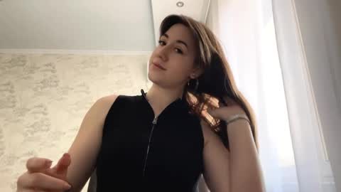 Snapshot of tabathasperanza chatting on May 17, 9:06 am Nika online show from May 17, 9:06 am