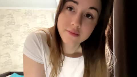 Snapshot of tabathasperanza chatting on May 19, 9:04 am Nika online show from May 19, 9:04 am