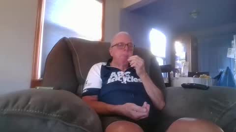 tacrunner66_ online show from June 4, 2:39 am